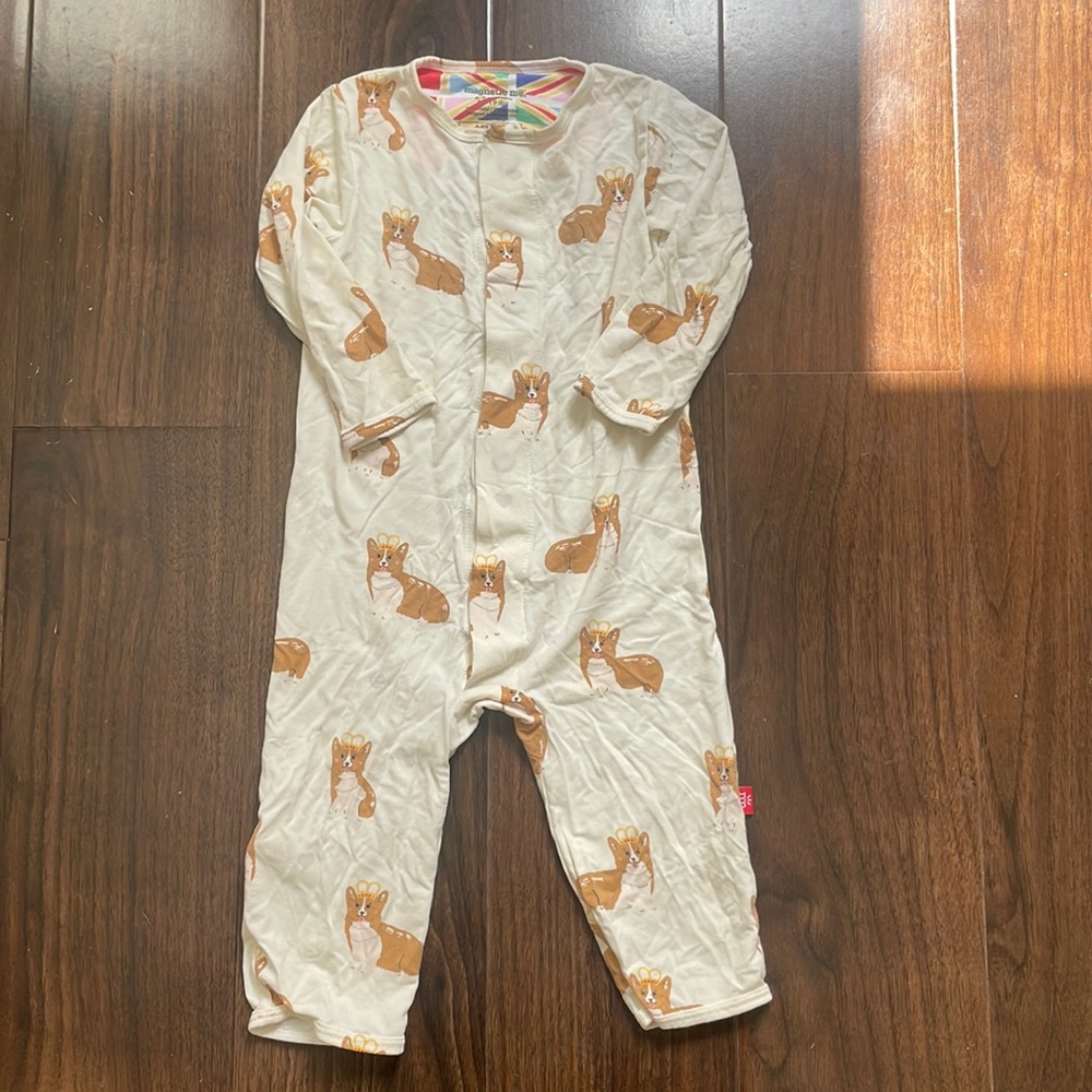 Magnetic Me Footie 6-9 Months